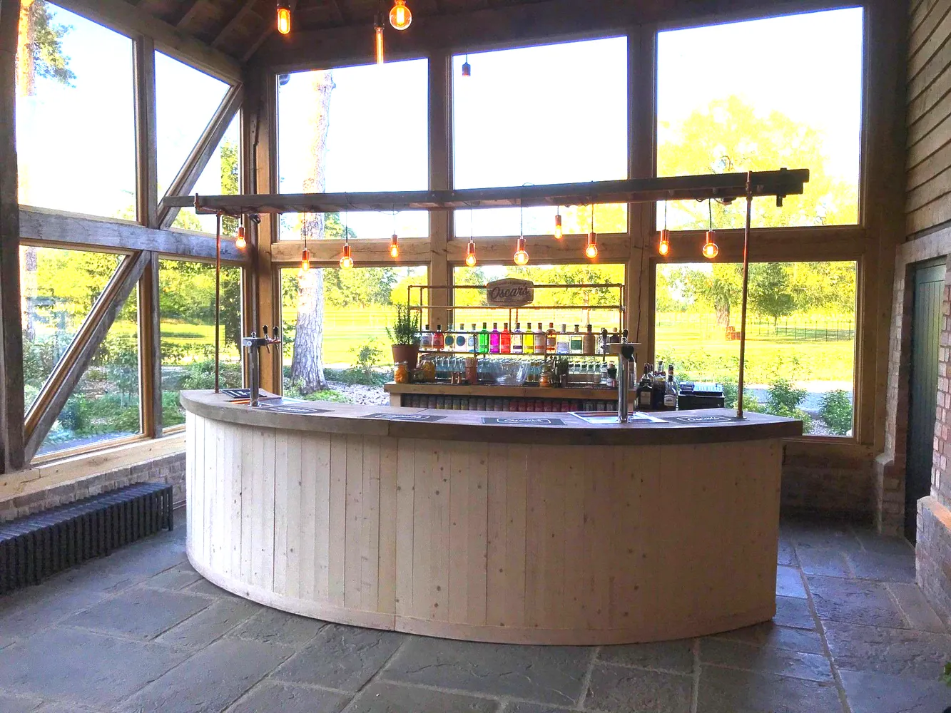Curved Bar